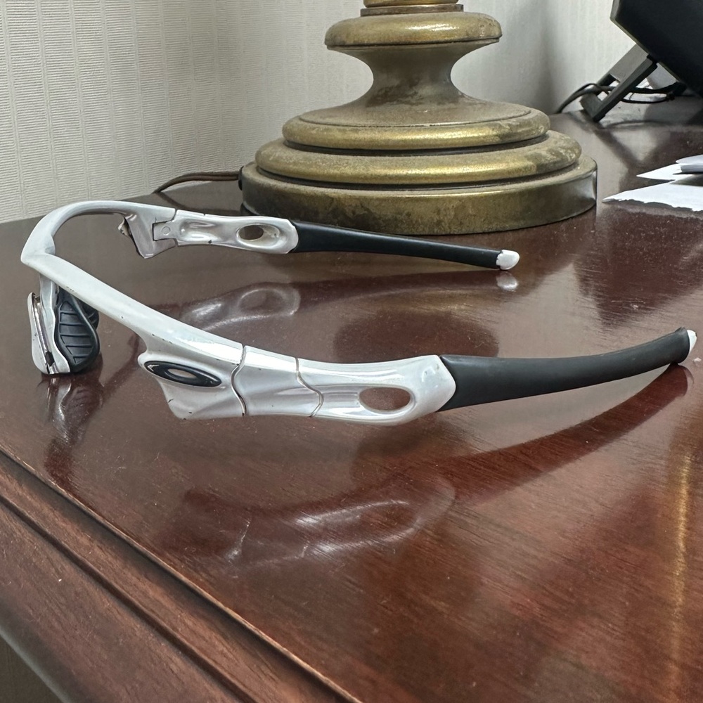White Oakley Radar Sunglasses (without Lenses)